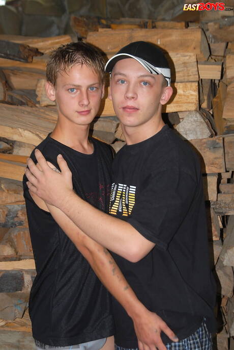 Young dude Blake fuck after dick sucking outside