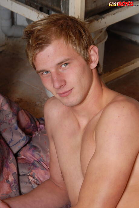 性感小鮮肉 Darius 和帥哥 Palmer 互相吸吮和操弄