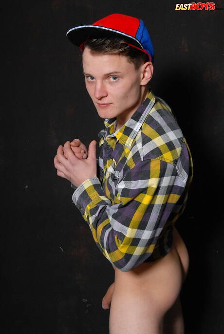 捷克小夥Johan Koco吸完雞雞後開始做愛