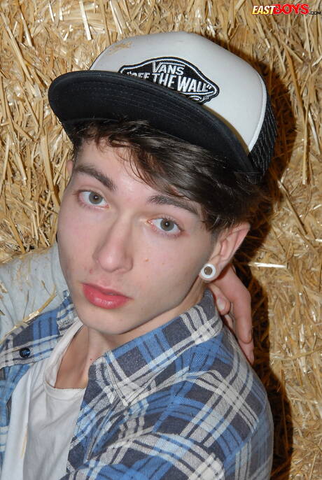 年輕小夥 Johan Koco 和帥哥 Samuel Lamere 熱情激情