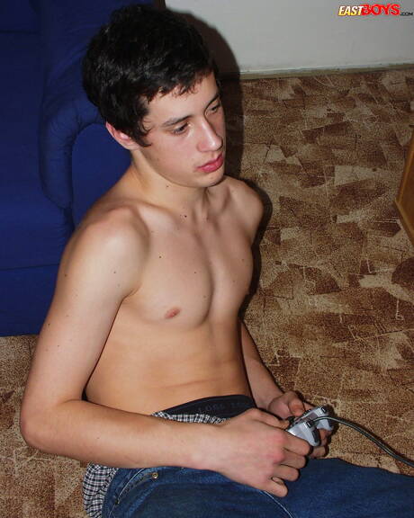 Young Erik posing naked