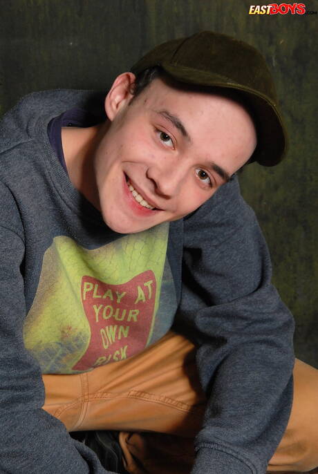 Young dude David Fisher posing nude and showing hot butt