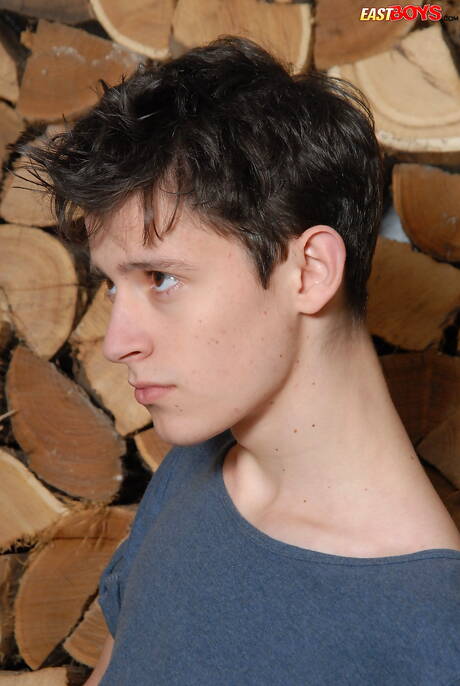 年輕小夥安東尼奧·帕爾默手淫