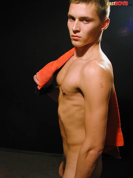 Twink Boris jerk off his dick