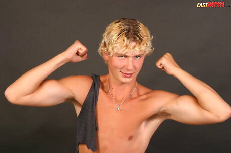 Hot twink Fred posing naked