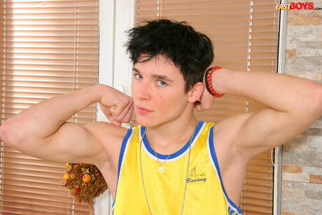 Twink Rosario Brown shows a beautiful body