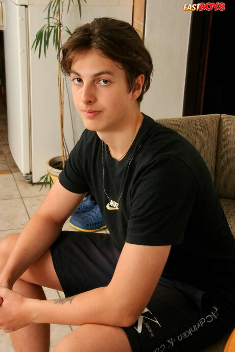 Il bellissimo ragazzo Jayce Champlin posa nudo