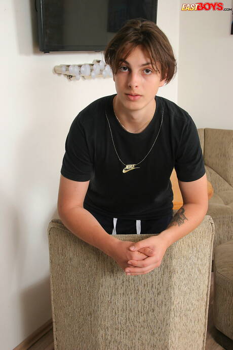 Il bellissimo ragazzo Jayce Champlin posa nudo