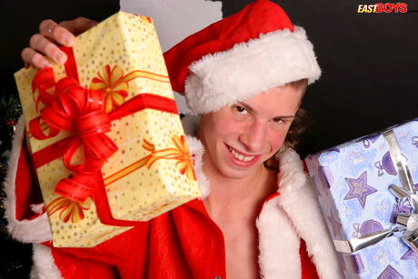 O gostoso Carlos Allen provocando seu pau