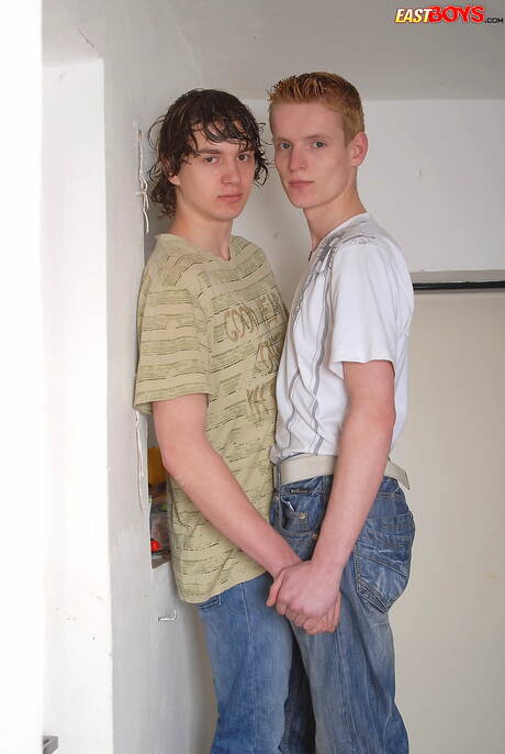 Young dude Rex fuck after blowjob