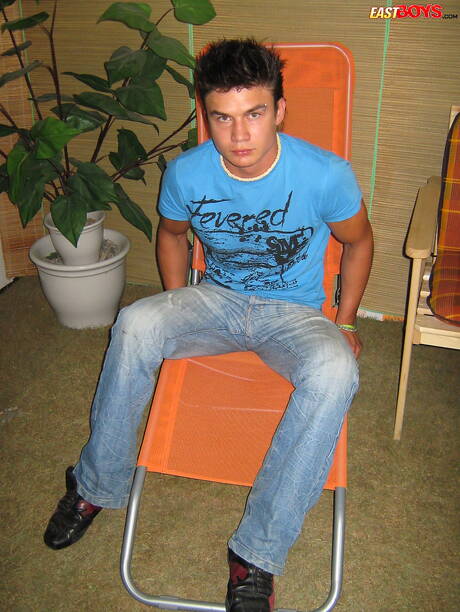 East Boys: Slovak superstud Dario Dolce fuck after dick sucking