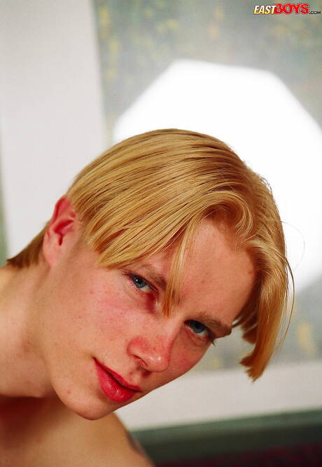 Young Alexej posing nude