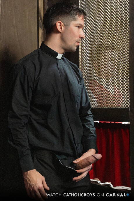 Os simpáticos garotos americanos Eddie Patrick e o musculoso Grant Ducati fazem um bom sexo anal