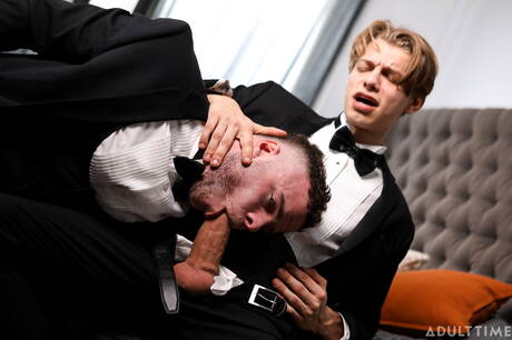 O gostoso canadense Leo Louis e Marcus Mcneil se chupando e transando