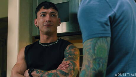 Attractive buddy Derek Kage and beautiful boy Siren Santiago fuck after blowjob