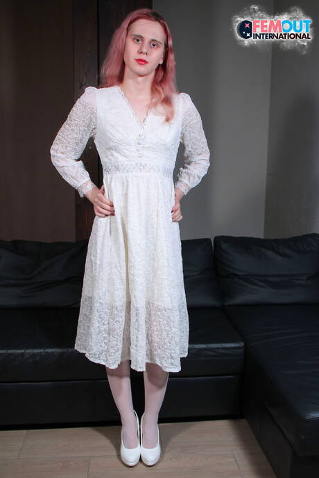 Hot Sangria undressing and showing nice butt